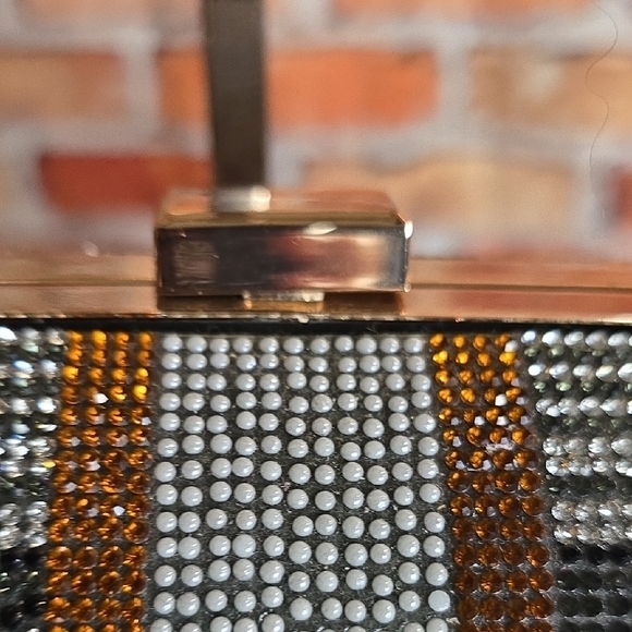 Sparkling  10,000 Dollar Design Rhinestone Crossbody Bag - Picture 3 of 7
